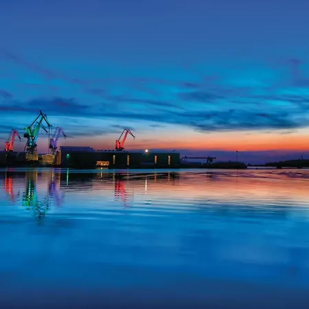 Beautiful In With Wifi Πούλα