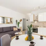 Appartamento Lovely In With Swimming Pool
