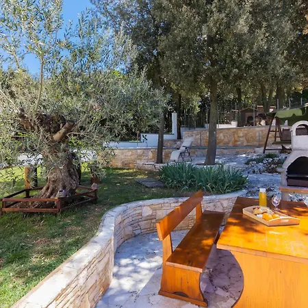 Daire Beautiful In With Wifi